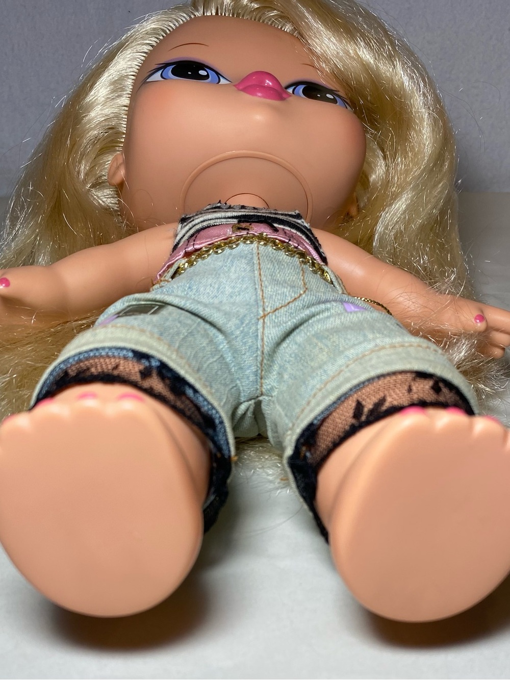 Bratz Big Babyz Pampered Pupz Cloe Doll Retired MGA Entertainment 13” Clothes - Picture 5 of 12